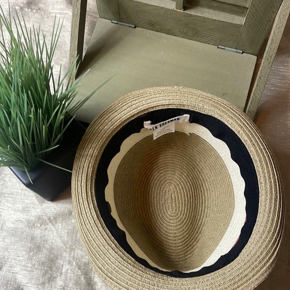 SOLD! Ben Sherman Men’s Hat, Size: large, Color: beige/sage - Picture 15 of 16